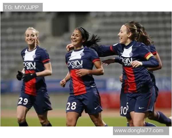 全球足球停赛引发的经济影响与球迷情感反应分析